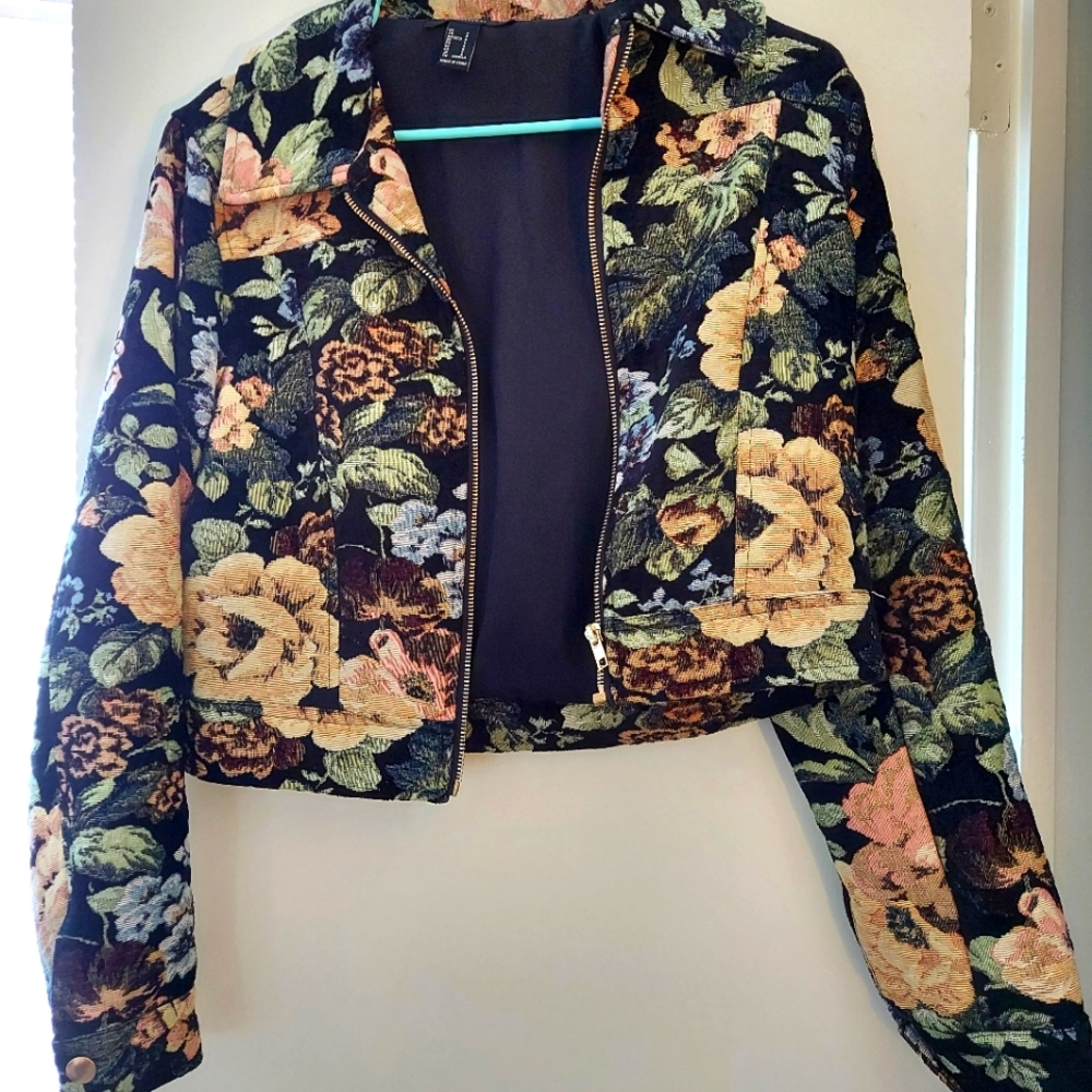 Forever 21 Floral Print Jacket